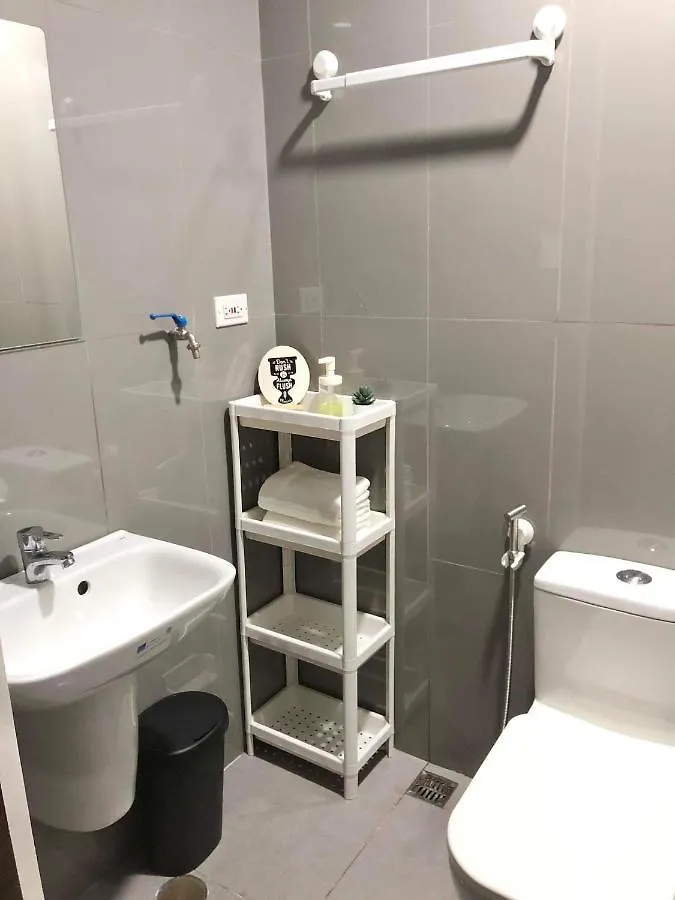 Cozy 1-Br Flat In Air Residences Makati Manila