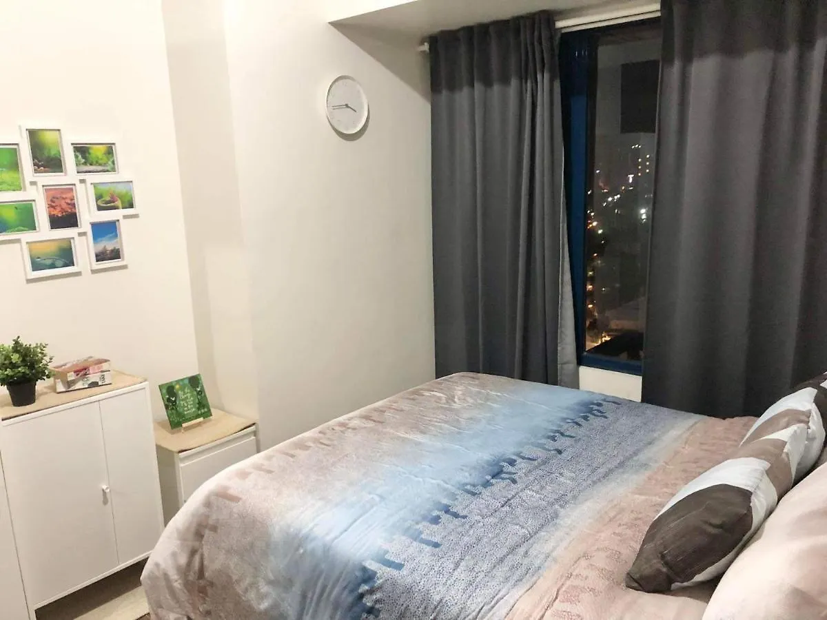 Cozy 1-Br Flat In Air Residences Makati Manila 0*,